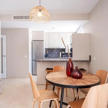 Martalia Aticos Deluxe Apartment *