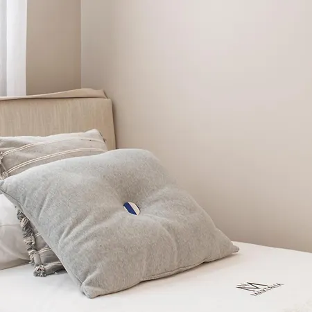 Martalia Aticos Deluxe شقة