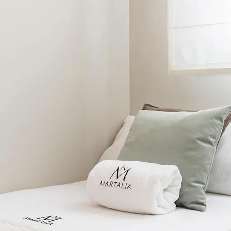 Martalia Aticos Deluxe شقة روندا