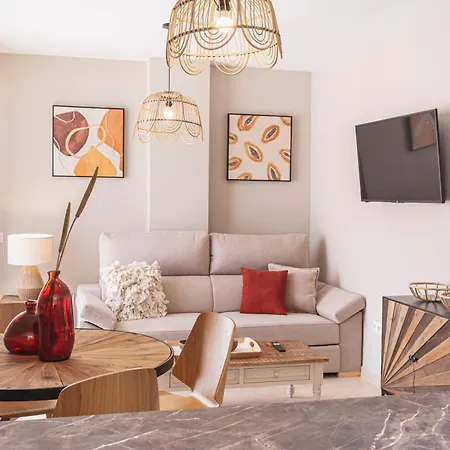 Martalia Aticos Deluxe شقة